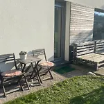 River & Forest Escape, Private Garden Room Near Ljubljana Accommodatie bij particulieren *